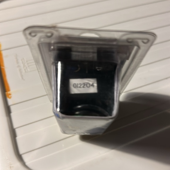 Two Leviton White and Ivory Push On/Off Dimmer with RFI Filter - Picture 4 of 12